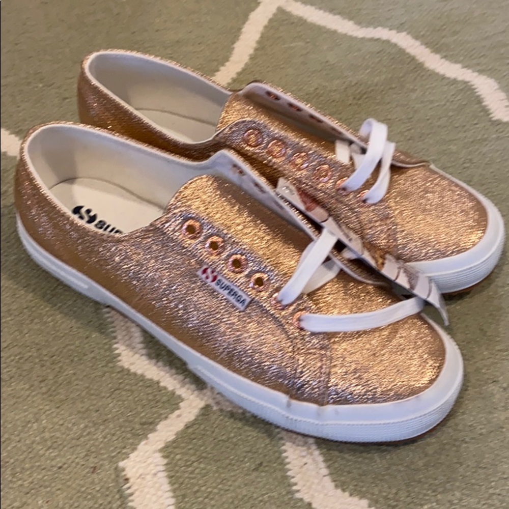 NWT Superga Rose Gold 2750 Cotu sneakers